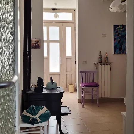 Апартаменты Accoglienza Personale, Parcheggio E Vista Su Tricarico In Basilicata, Io Sono Qui *