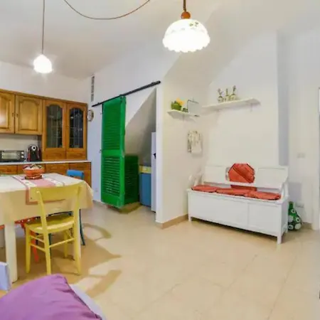 Апартаменты Accoglienza Personale, Parcheggio E Vista Su Tricarico In Basilicata, Io Sono Qui *
